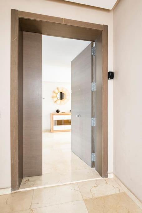 פס Luxury Prestigia Close To Champs De Course Parc מראה חיצוני תמונה