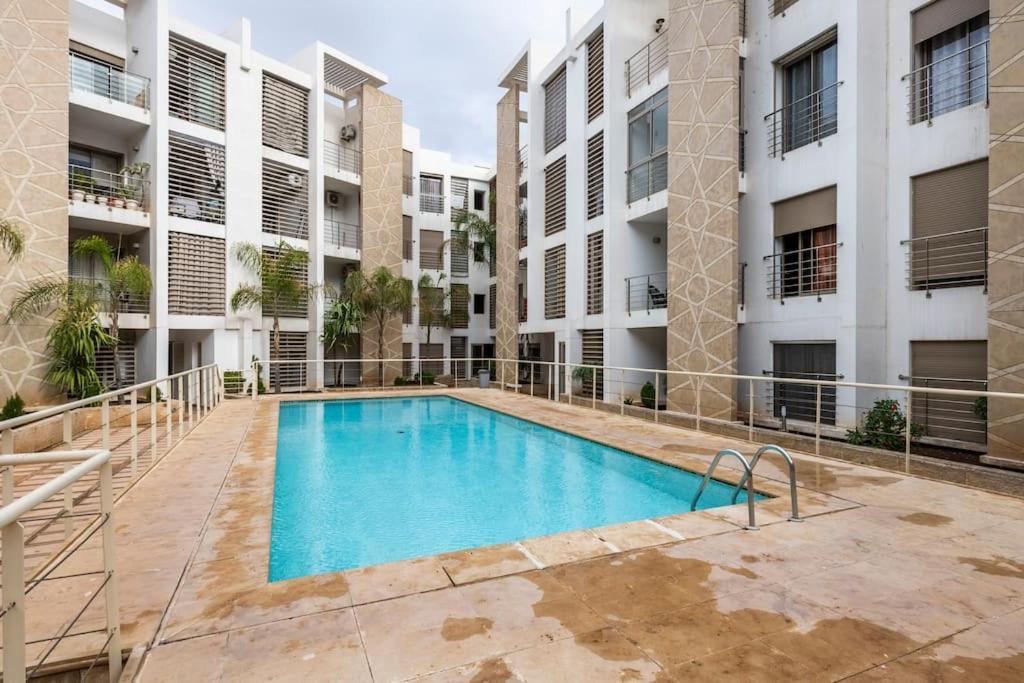 פס Luxury Prestigia Close To Champs De Course Parc מראה חיצוני תמונה