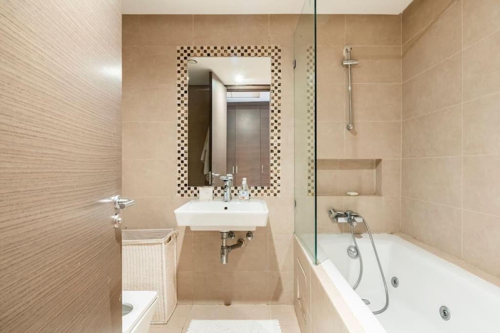 פס Luxury Prestigia Close To Champs De Course Parc מראה חיצוני תמונה